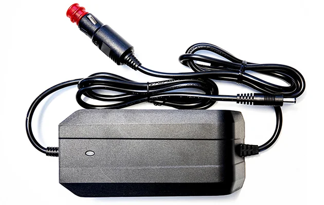 Motorhome/caravan charger